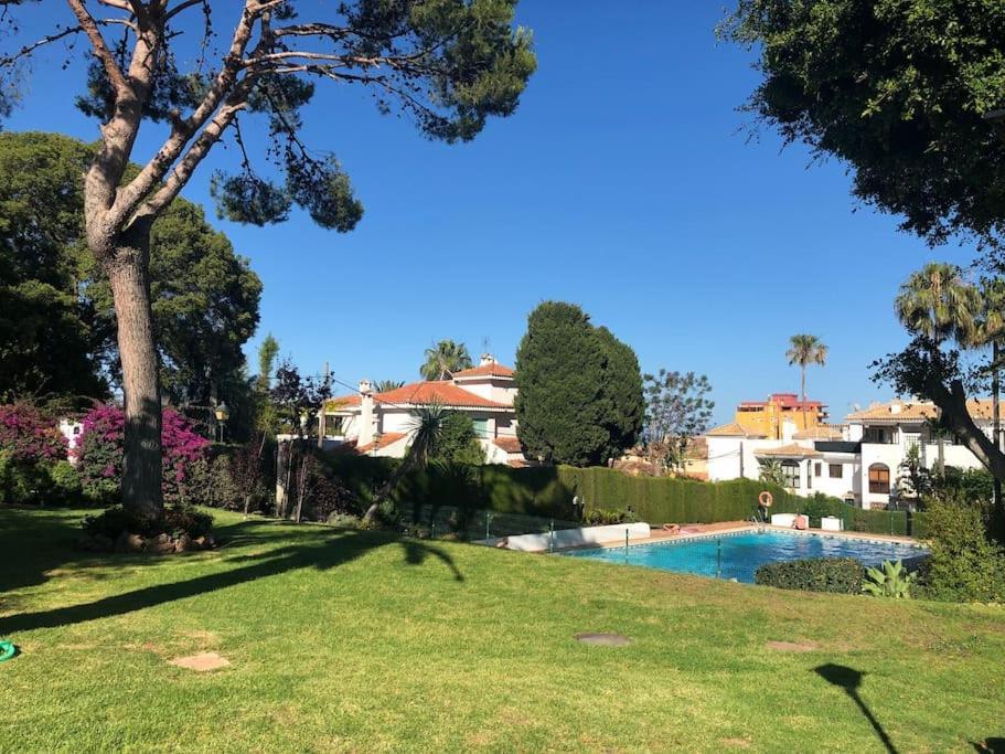 Apartamento Torremolinos 5 Personas + Parking + Piscina Todo El Ano Extérieur photo