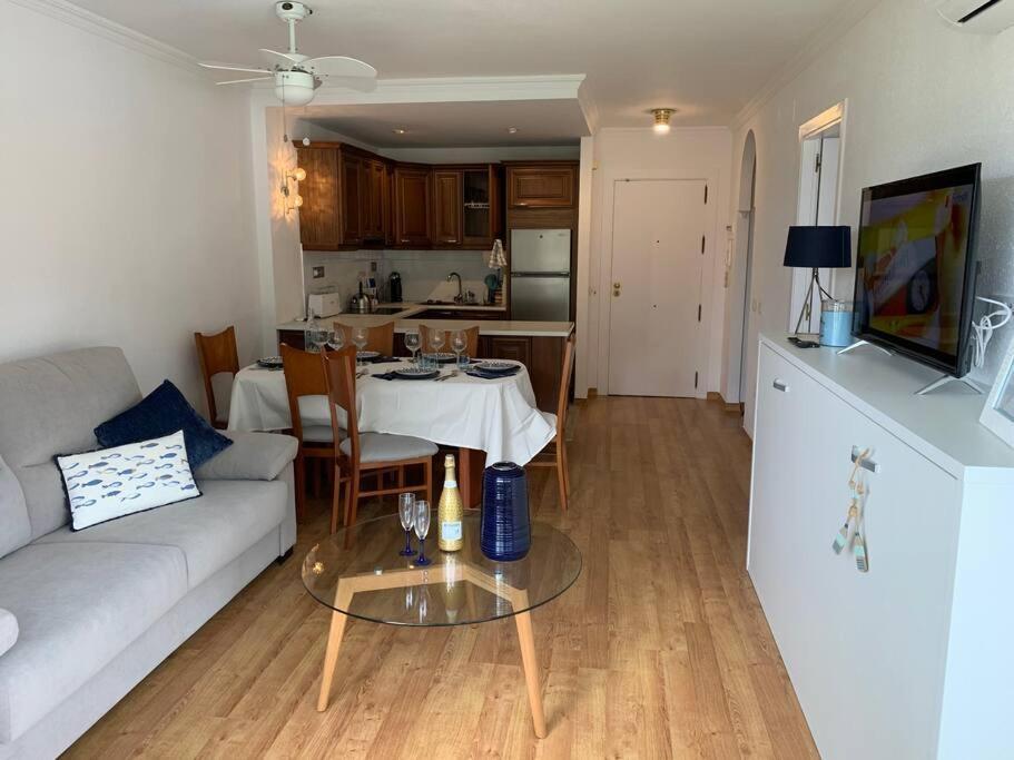 Apartamento Torremolinos 5 Personas + Parking + Piscina Todo El Ano Extérieur photo